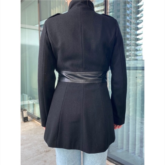 Black Guess Jacket - Picture 4 of 4